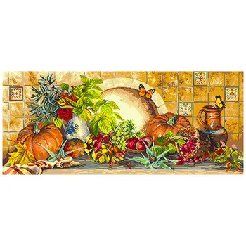

1930 canvas patterned matrenin Posad 'golden season' 40*90 cm