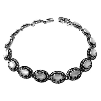

Law silver bracelet 925mm female 19cm. Link white mother-of-pearl stones marquesitas closure duck