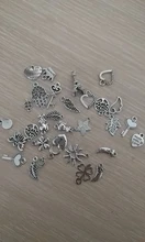 30 Uds. De colgantes de plata tibetana con forma de corona y llave, Charm de Animal para pulsera, collar, accesorios de joyería Diy