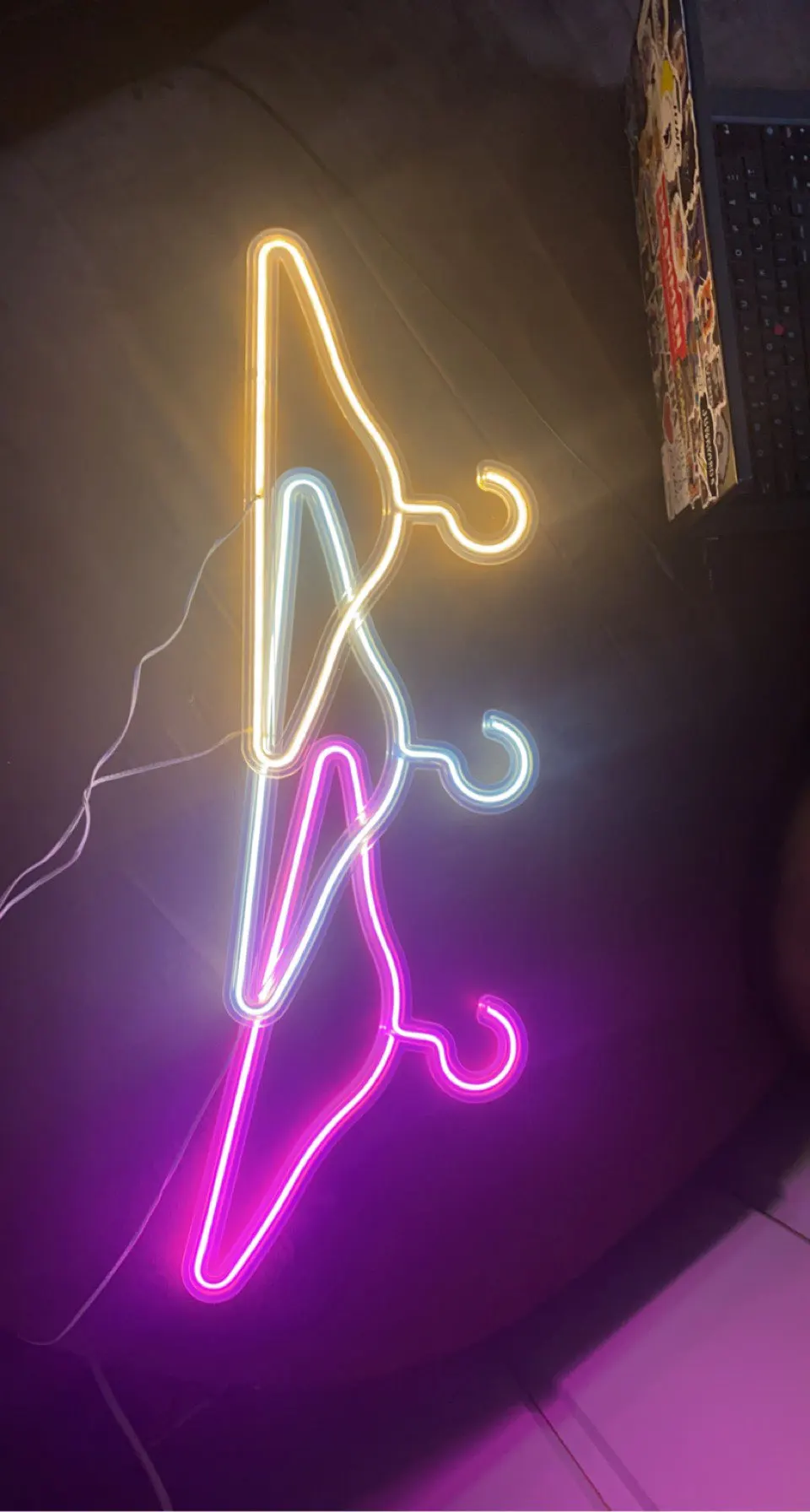 Led Neon Light Hanger