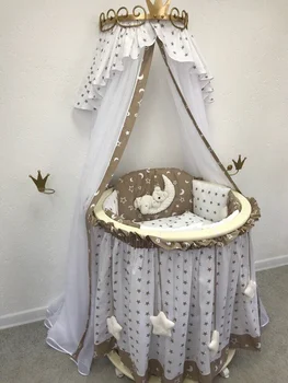 

Комплект в круглую/овальную кроватку "Мишка на луне" Комплекты в круглую/овальную кроватку