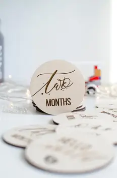 

Baby Milestone Cards-Monthly Milestone Cards- Wood Baby Milestone Markers- Circles for Baby Monthly Photos/ Baby Shower Gift-New