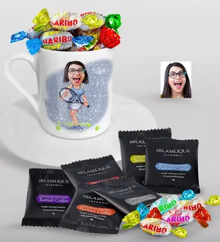 

Personalized Women 'S Tennis Player Caricature Of Turkish Coffee Cup Selamlique Mixed Turkish Coffee house And Haribo Candy Gift Seti-1