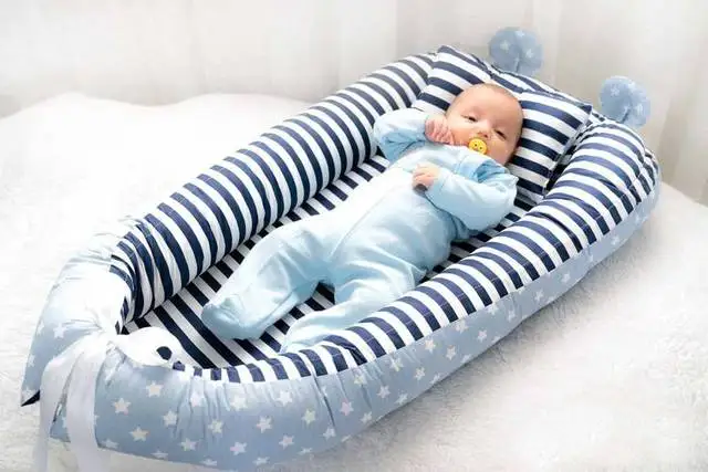 babynest-mavi-yildiz-ve-lacivert-cizgili-kulakli-222-babynest-babynest-1400-22-O