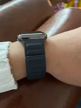 Correa de enlace de cuero para Apple watch, banda de 44mm, 40mm, 38mm, 42mm, pulsera de bucle magnético original, iWatch seires 3, 5, 4, 6 SE