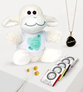 

Personalized Plush Lambkin Enamel Necklace and Chocolate Gift Set-10