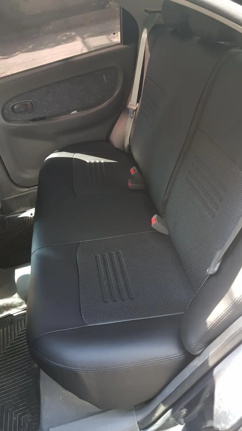 Для Skoda Octavia A-7 Ambiente с 2013- г.(БЕЗ ЗАДНЕГО ПОДЛОКОТНИКА)(Шкода Октавия) модельные чехлы на сиденья из экокожи