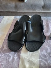 Suecos unisex para primavera y verano, zapatillas con suela blanda de PVC, antideslizante y cubierta de cuero genuino de vaca, diseño a la moda, para uso al aire libre