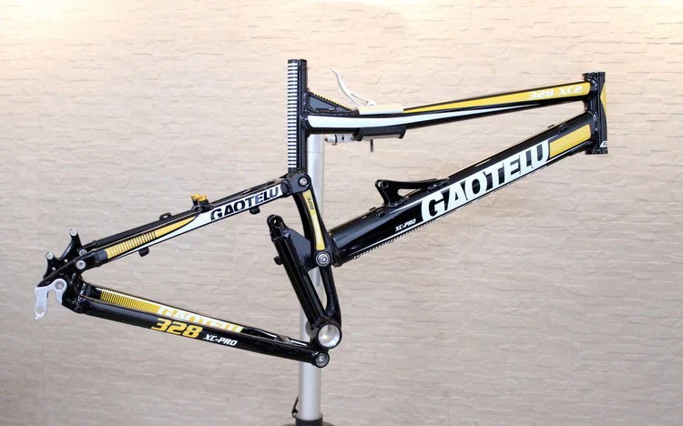 Excellent Classic LB725 Pearl White Fixed Gear Bicycle Frame Aluminium Alloy 1.85KG/PCS smooth welding Bike Parts Wholesale 17 Excellent Classic LB725 Pearl White Fixed Gear Bicycle Frame Aluminium Alloy 1.85KG/PCS smooth welding Bike Parts Wholesale 17