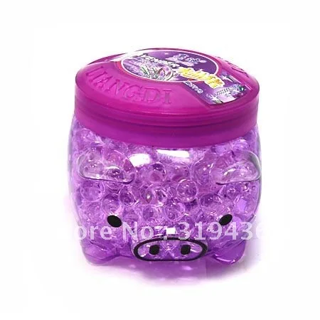 florist /gardener using top selling orange crystal soil water beads glass vase filler for floral arrangement (12 c crystal soil)