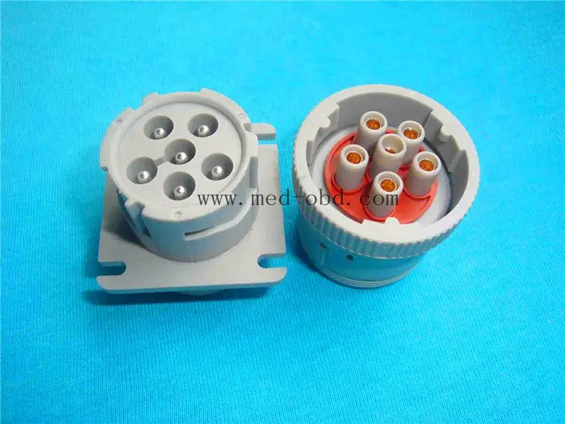 OBD2 Connector J1962m Plug with  enclosure 16pin male connector